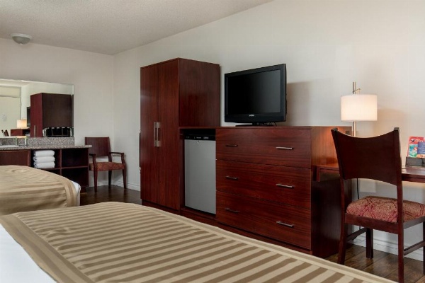 Kings Inn Anaheim at The Park & Convention Center image 32